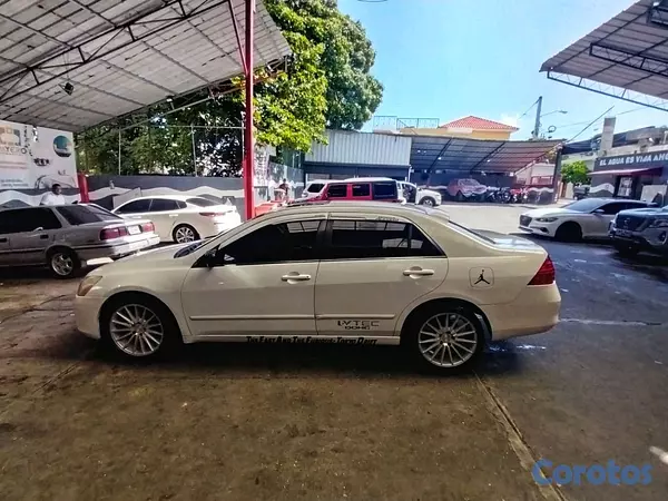 carros - Honda accord ex 2006 9