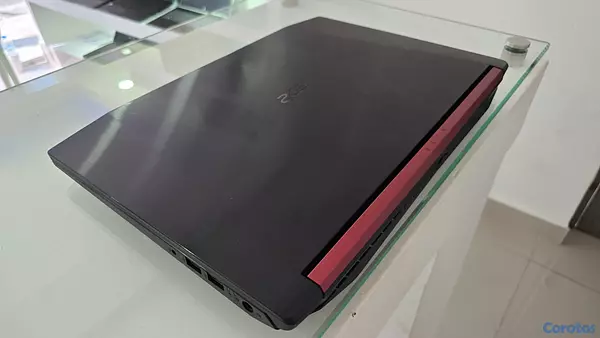 computadoras y laptops - laptop Acer Gamer Core i5 2.8ghz Ram 16gb ddr4 Disco 1000gb SSD Gtx 1050 4GB 3