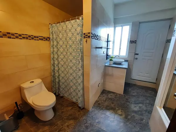 apartamentos - Se vende espacioso apartamento en Jardines del Sur 1 4