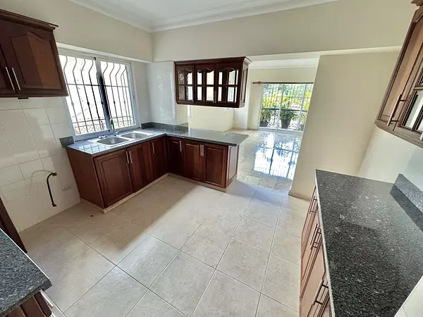 apartamentos - Apartamento 2do piso   Urb. Real  1