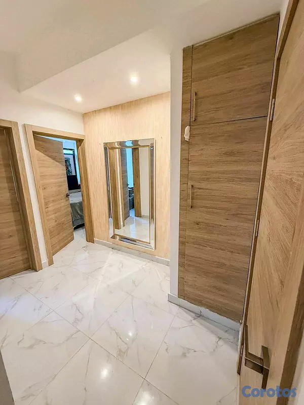 apartamentos - Apartamento en Venta con Terraza En El Millon 7