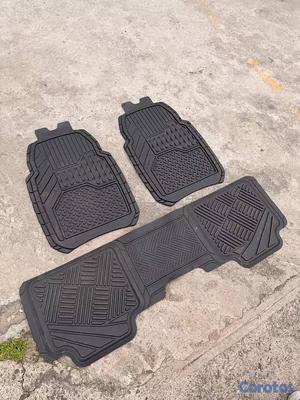 accesorios para vehiculos - ALFOMBRA PVC PARA VEHÍCULO  2