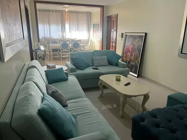 apartamentos - Bella Vista Sur,
Zona Excelente  7