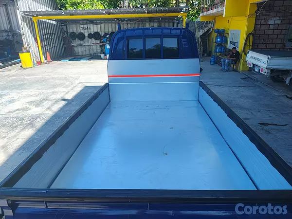 camiones y vehiculos pesados - CAMION KIA BONGO 2022 a GAS RECIEN IMPORTADO SUPER 4
