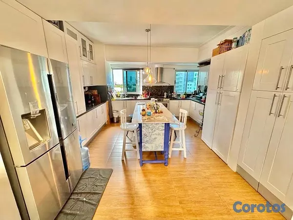 apartamentos - vendo bella vista sur piso 8 tres habitaciones con su baño balcón dos parqueos  7