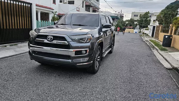 jeepetas y camionetas - Toyota 4runner límited 2016 6