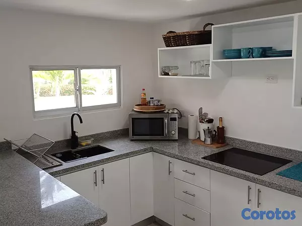 casas vacacionales y villas - VILLA FRENTE AL MAR CARIBE EN RESIDENCIAL CERRADO DE OPORTUNIDAD  6
