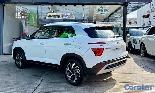 jeepetas y camionetas - Se Vende Hyundai Cantus 2023 6