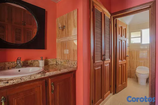 penthouses - Penthouse de 2 pisos con terraza privada en la azotea 4