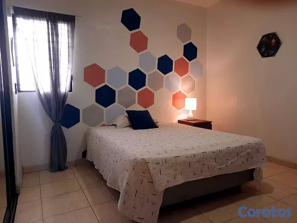 habitaciones y viviendas compartidas - Habitacion amoblada para persona sola 1