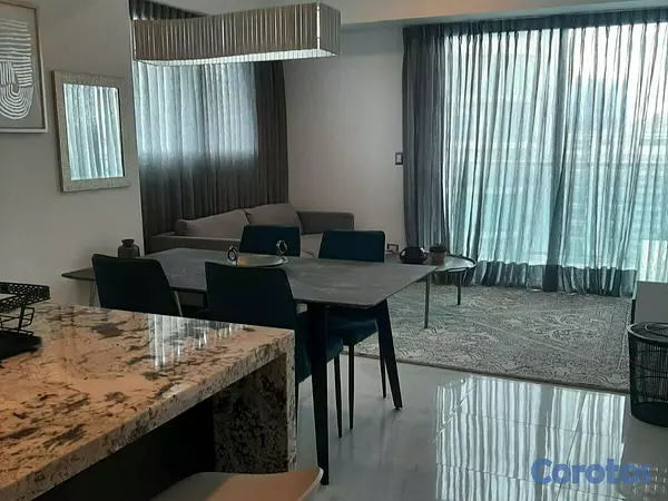 apartamentos - Apartamento en Alquiler en Piantini Amueblado de U 5