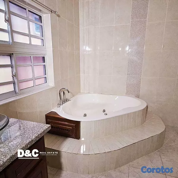casas - Villa de renta con vista al mar zona residencial 6