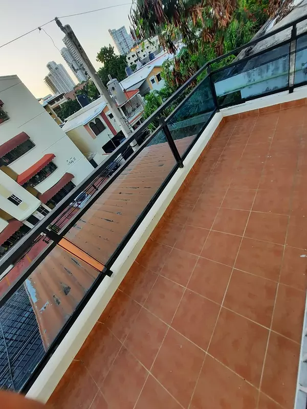 apartamentos - Se vende espacioso apartamento en Jardines del Sur 1 5