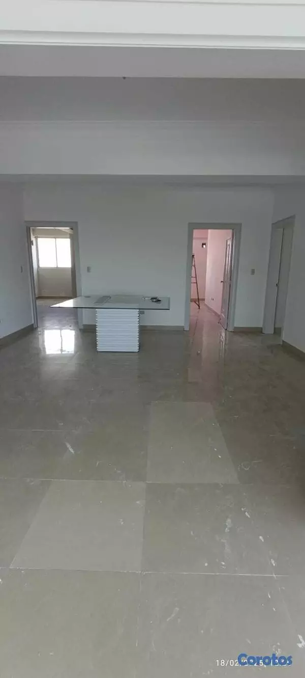 apartamentos - ¡Renacimiento Amplio Apartamento 220m², Excelente Distribución! 4