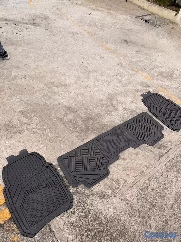 accesorios para vehiculos - ALFOMBRA PVC PARA VEHÍCULO  3