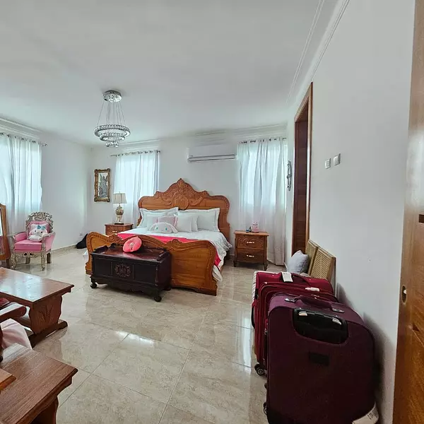 casas - Casa en un proyecto cerrado de la Av Hispanoamericana Santiago de los Caballeros 4