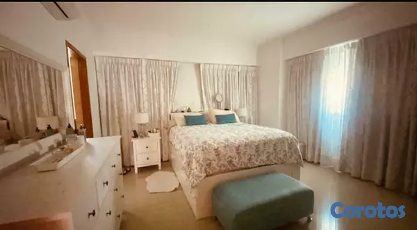 apartamentos - Apto en piso alto en Ens. Paraiso 3