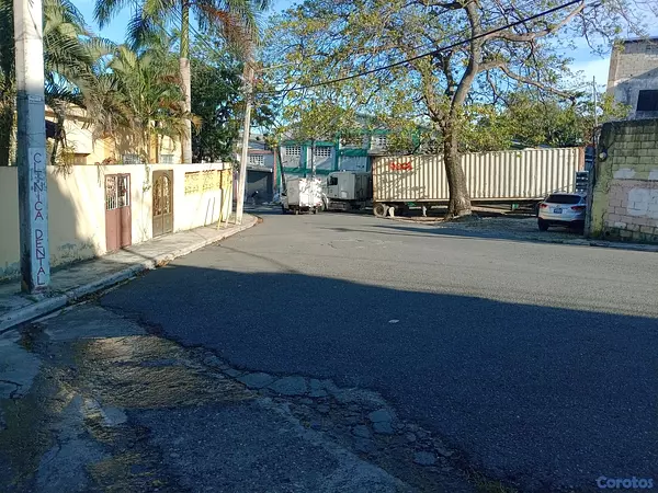otros inmuebles - VENDO TERRENO DE 835 SANTO DOMINGO OESTE 📍 APROVECHA ESTA GRAN PROPIEDAD  3