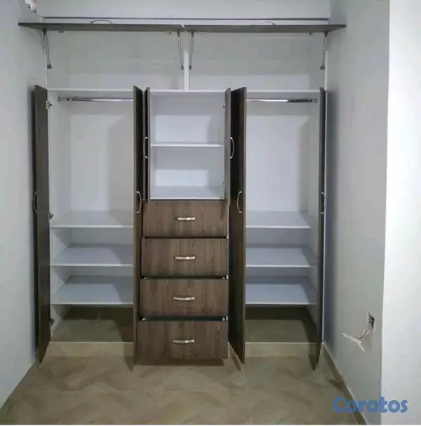 muebles y colchones - Closet moderno con divisiones en melamina  1