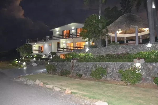 casas vacacionales y villas - villa frente al mar en puerto Plata  7
