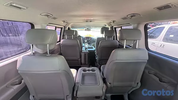 jeepetas y camionetas - 2021 - HYUNDAI GRAND STAREX - 12 ASIENTOS - DIESEL 1