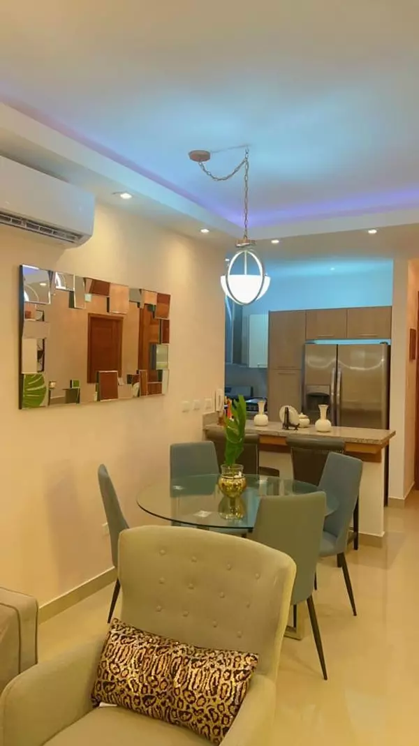 apartamentos - Rento Apto nuevo amueblado full en Evaristo Morales, a dos cuadras de Acrópolis 2