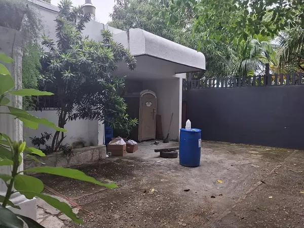 casas - Vendo casa comercial en costa azul 7