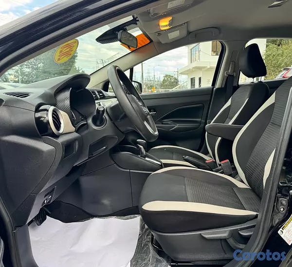 carros - Nissan Versa 2020 SV
 8