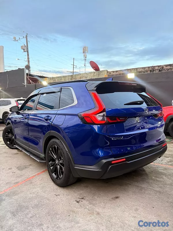jeepetas y camionetas - la más nueva Honda Crv Lx 2024🇺🇸
 Clean Car fax , 92,000 millas  6