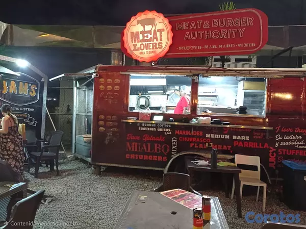 otros vehiculos - Foodtruck de comida rápida equipado 3