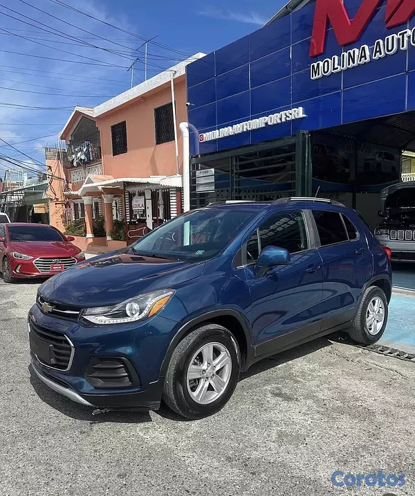 jeepetas y camionetas - Chevrolet Trax LT 2020 3