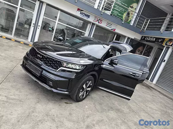 jeepetas y camionetas - KIA SORENTO SX 2021 NEGRO GASOLINA 5