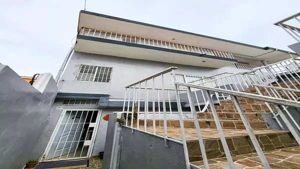casas - Casa en LA AGUSTINA 6