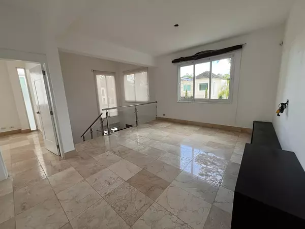 casas - Casa en Venta, Las Carmelitas 8
