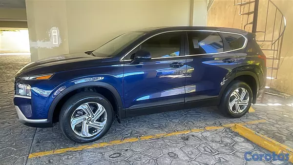 jeepetas y camionetas - Hyundai Santa Fe SE 2022 8