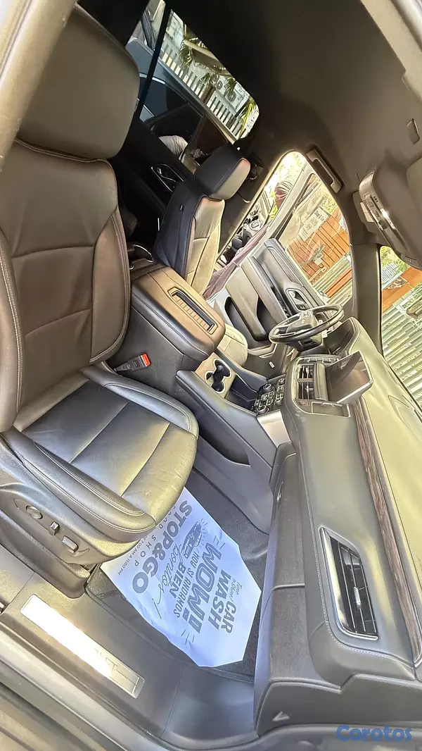 jeepetas y camionetas - Chevrolet Tahoe 2021 LT la más nueva en especial súper Barata  12