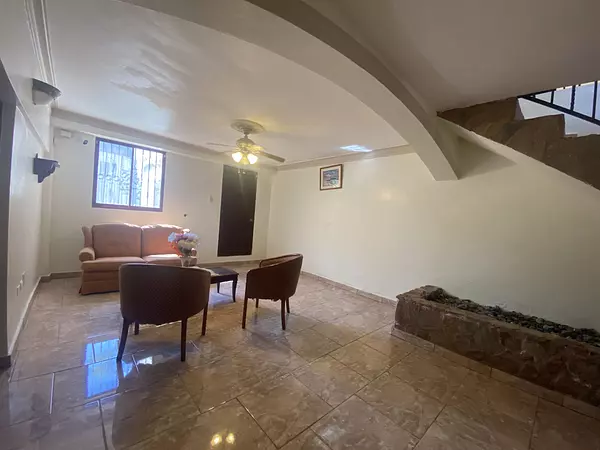casas - casa en la unión a 3 minutos del aeropuerto Gregorio luperon  9