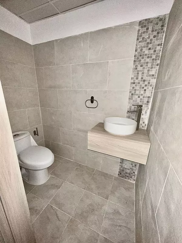 apartamentos - Apartamento con Patio en el Dorado II 3