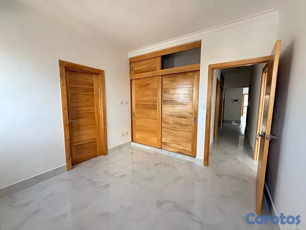 apartamentos - En venta en Urbanización Real📍apto 3 habs más estudio  12