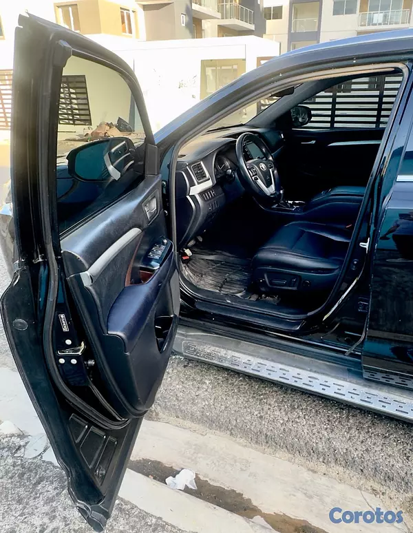 jeepetas y camionetas - 🔥 TOYOTA HIGHLANDER XLE AWD 2014 🔥
✨ KIT 2018 OEM ✨ 7