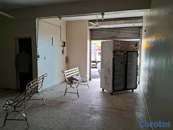 oficinas y locales comerciales - Local comercial en alquiler en excelente ubicación 4