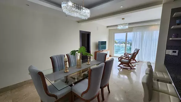 apartamentos - Apartamento 2do Nivel en La Zurza  8