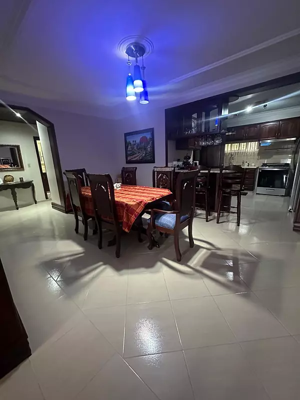 apartamentos - Apartamento de Venta detras del HOMS  8