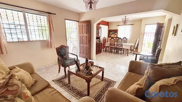 casas - Casa céntrica en el millon  2