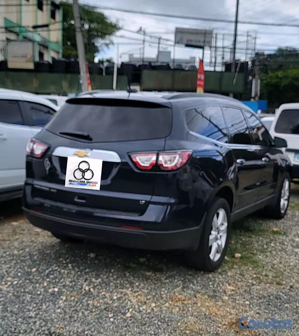 jeepetas y camionetas - CHEVROLET TRAVERSE 2017 9