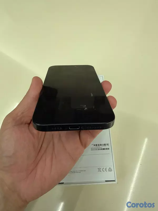 celulares y tabletas - iPhone 16 Pro Max 512GB Black Titanium 3