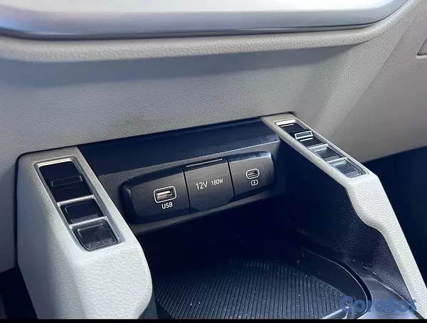 jeepetas y camionetas - Kia carens 2023 de la casa 1.5 dohc 6