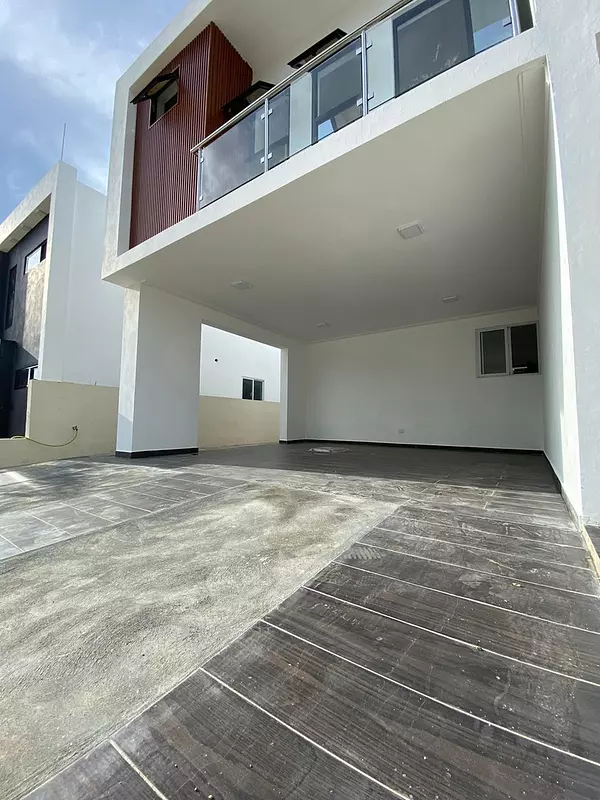 casas - Preciosa Casa Nueva en Residencial Martinez  9