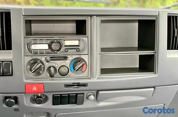 camiones y vehiculos pesados - CAMION ISUZU NPR CHASIS (14 PIES),  2026 7