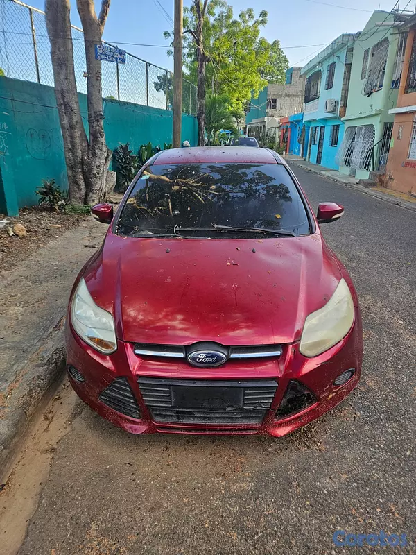 carros - Swe vende Ford Focus 2014 Rojo. 3